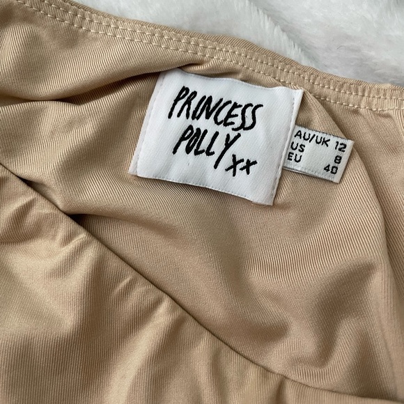 Princess Polly Asymmetrical Top - Picture 3 of 4